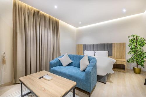 Livedin Contemporary Studio In Central Riyadh managed by Livedin