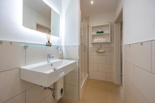 Privates Apartment - 40qm stilvoll und modern eingerichtet, nur wenige Minuten bis zum Zentrum, Hamburgo (foto 8)