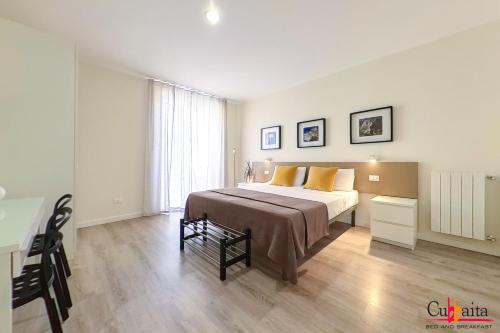 Double or Twin Room with Balcony image 7