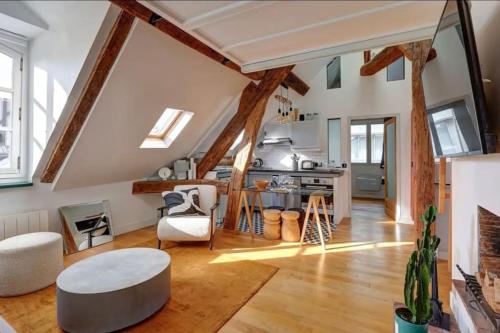 Loft place des Vosges - Location saisonnière - Paris