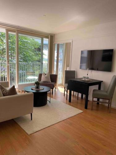 Tjuvholmen - balcony with seaview & 2 bedrooms, Oslo (photo 5)