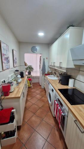 Encantadora Habitación en Madrid, Madrid (photo 9)