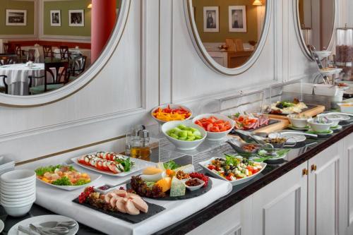 Hotel Savoy Prague, Prague (photo 6)