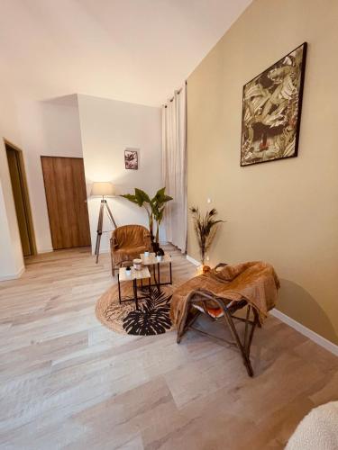 Jungle Love Room de l Hermitage in Tain-l'Hermitage