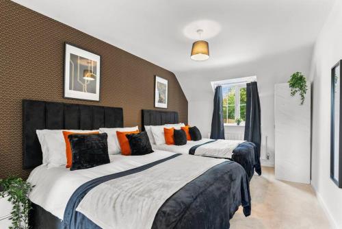 Large and Stylish Abode in Nottingham - Sleeps 15 in 諾丁漢市