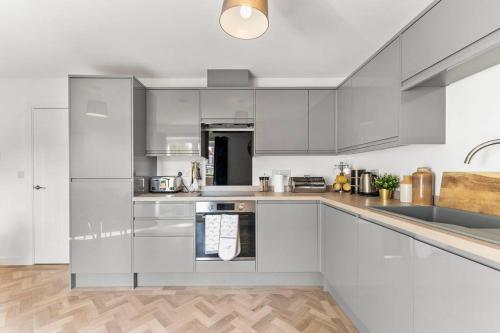 Large and Stylish Abode in Nottingham - Sleeps 15 in 諾丁漢市