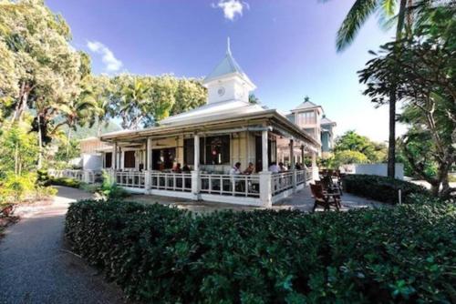 Palm Cove Studio Apartments in Playa Palm Cove