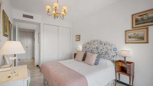 1 Bedroom Apartment with Sea Views in Medina Garden - Puerto Banús - image 12