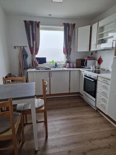 Dapur, Unnuisarfik Iglo Nuuk in Nuuk