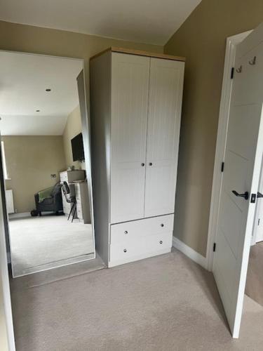 The Country View in เรดดิทช์