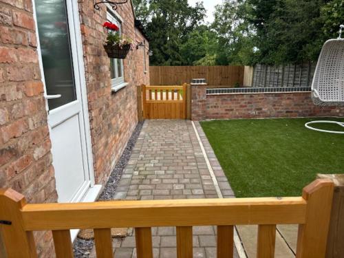 The Country View in เรดดิทช์