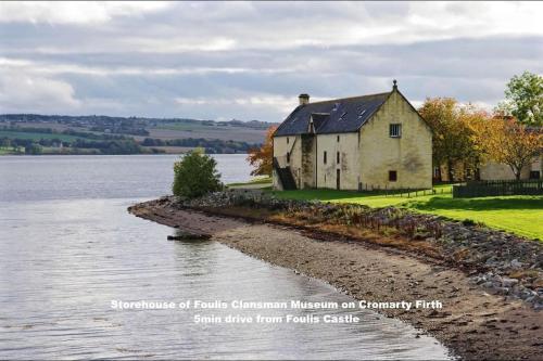 Foulis Cottage, Foulis Estate, Highland Scotland in Evanton