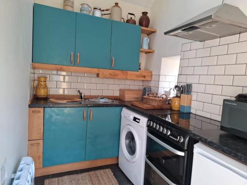 Rhyd Y Geifr, Cosy Barn Conversion in Maerdy in Llangwm (Conwy)