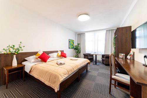 1 double bed, 1 sofa bed