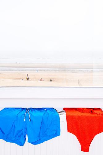 Beach Hotel - image 5