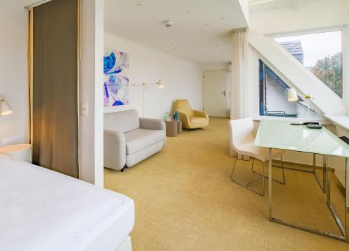 Atrium Rheinhotel - image 4