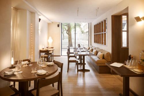 Hotel Barbara - main image