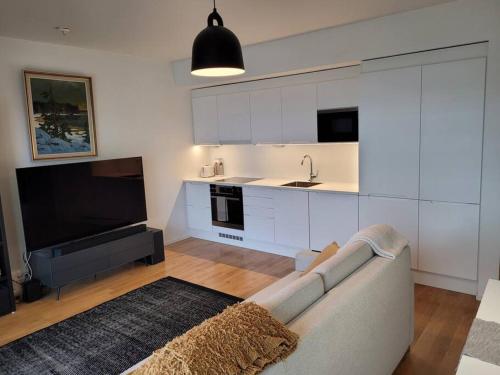 Modern apartment in Tapiola centre in Tapiola