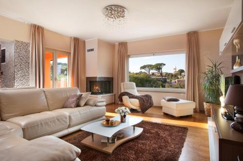 Villa Diora in Karojba