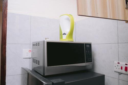 Modern one bedroom guest suite in Ruiru, with free parking in Ruiru