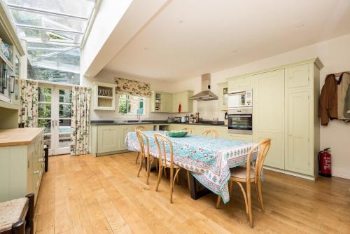 Battersea Park 3 Bedroom Residence, Londyn (zdjęcie 10)
