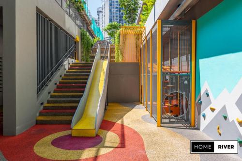 Nordic Style Showroom Grade beside MRT Nordic Style Showroom Grade beside MRT