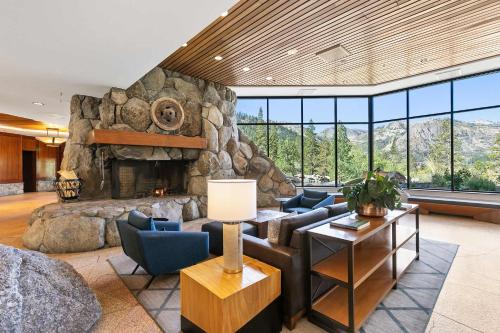 Everline Resort and Spa, Lake Tahoe