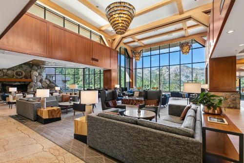Everline Resort and Spa, Lake Tahoe in โอลิมปิกแวลเลย์
