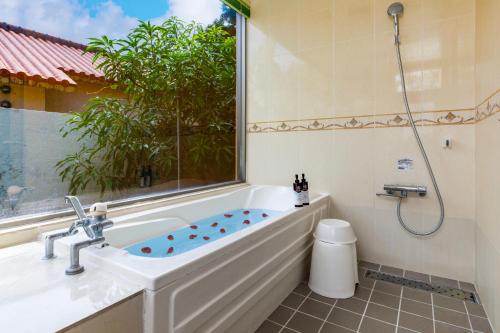 Villa De Ocean Blue Sesoko Club – Kunigami, CA