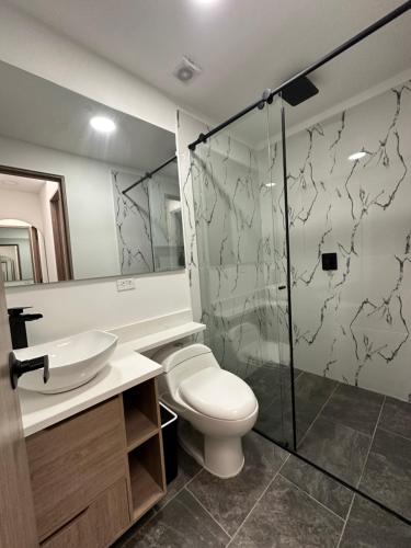 Apartamentos con vista boscosa y parking en Buenos Aires, Medellín, Medellín (photo 6)