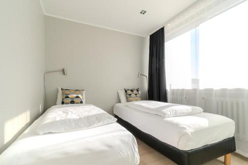 Four-Bedroom Apartment image 5