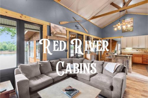 Moss Stone Lodge With Canoes, Caddo Shores Cabins