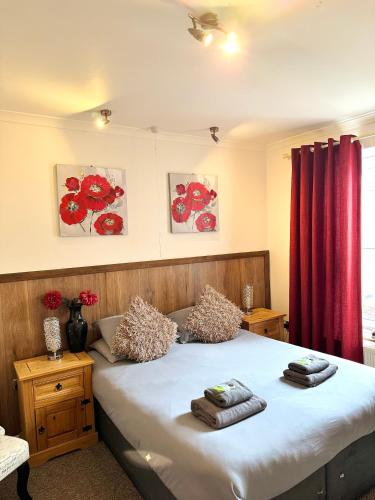 Riverside Hotel Bed and Breakfast