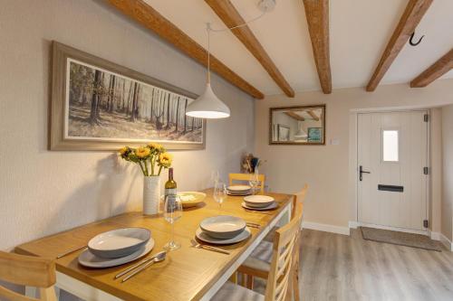Iekārtas, Fayette sleeps 4, 2 bedrooms, cute garden in North Creake