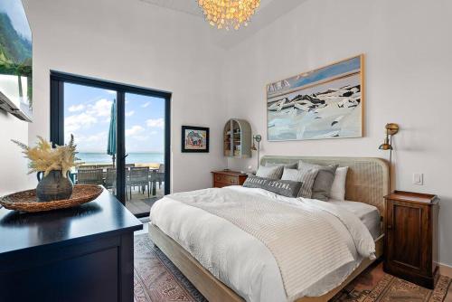 The Beach House at Saratoga Oceanfront Oasis in Oyster Bay, Canada