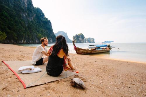 Attractions, Bulan Anda Resort in Ao Luek