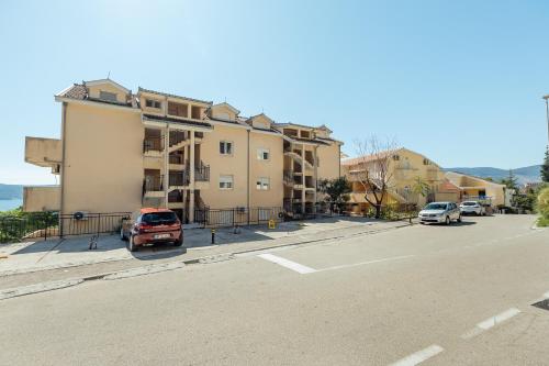 What a view! Apartment Herceg Novi in Savina Monastery