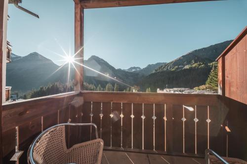 Camera twin, balcone