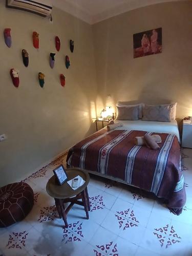Standard Double Room image 5