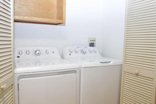 Stratton Village Square in Stratton