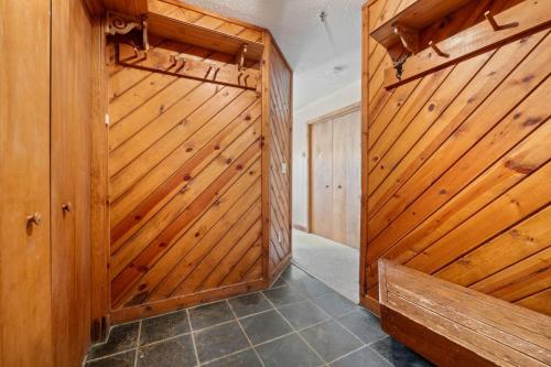 Ski on Ski Off Obertal in Stratton