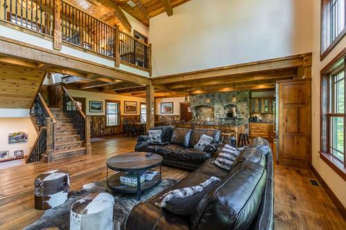 Round Tree Retreat in Stratton Mountain, USA