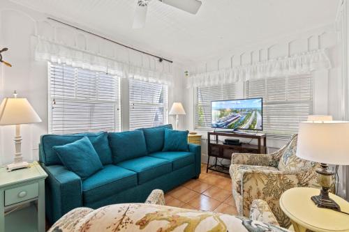 The Seashell Cottage – Anna Maria Island, FL