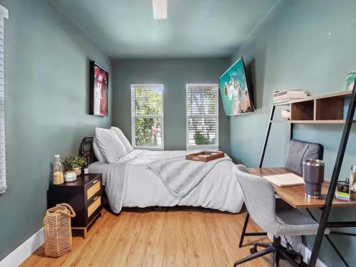 Coastal Hideaway in Lake Worth, USA