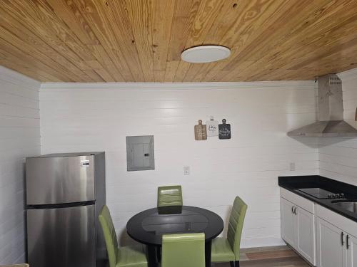 Beautiful cozy cabin to relax in charleston sc Beautiful cozy cabin to relax in charleston sc