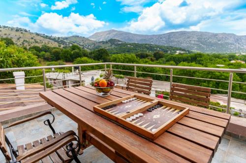 Lasithi Luxury Villa in Lasithi Plateau