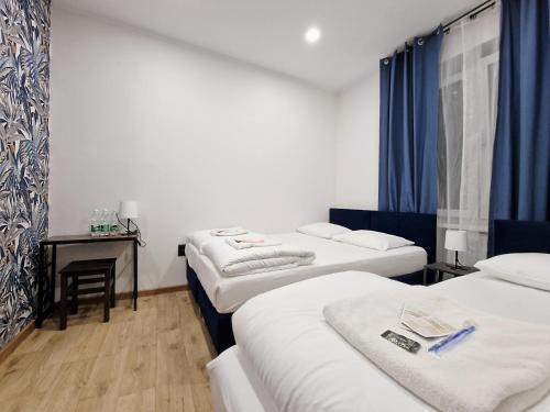 Hostel Helvetia - Private Rooms in City Center, Varsavia (foto 9)