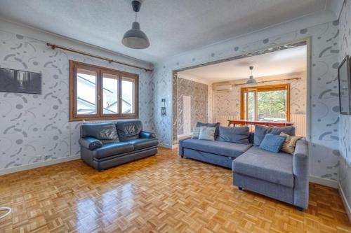 Grande Maison proche ST Micro in Crolles