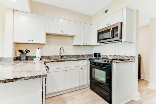 Golf Villas of Bay Point #466 - image 4