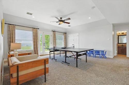 The Best of Lakeside Living - Luxury at its Finest in Rockwall, USA